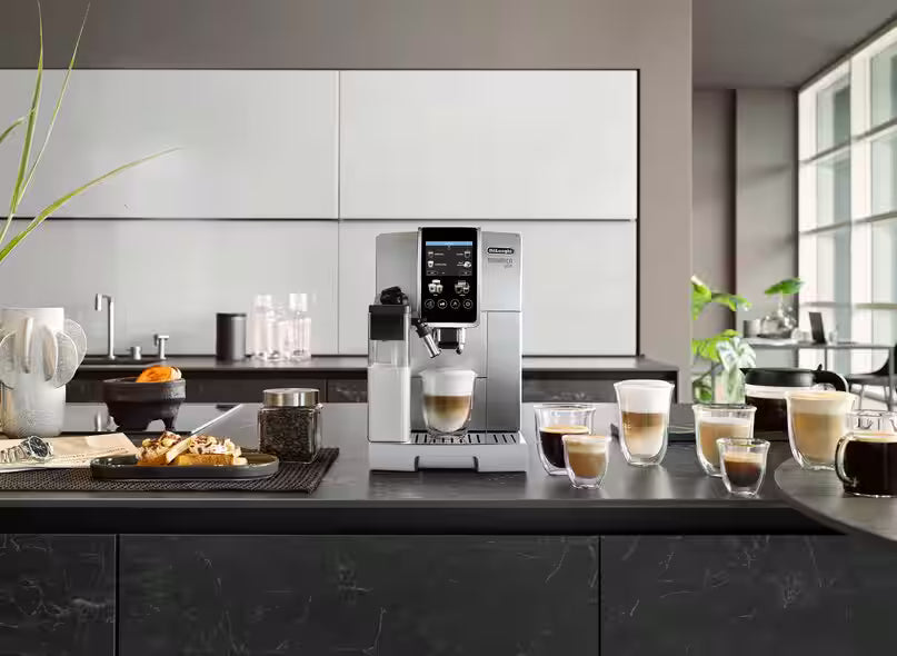Dinamica Plus Fully Automatic Espresso Machine
